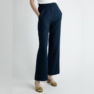 Meg Hepburn pant. Navy blue size XS. New with tags.